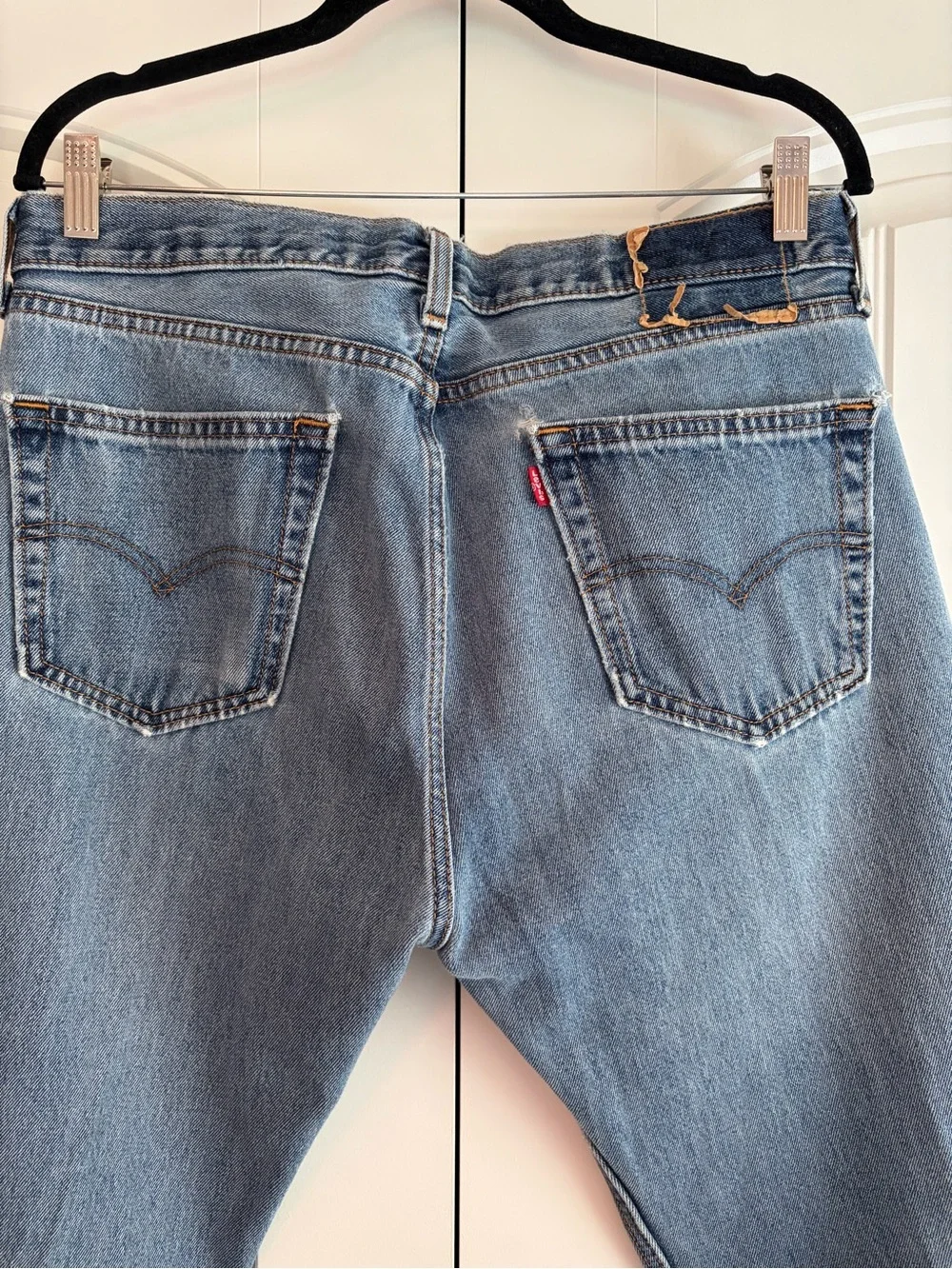 Levi's Men's Vintage Jeans 505's Well Loved‎ Medium Wash Size 34 x 30